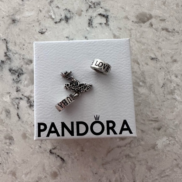 Charms (2) - Picture 3 of 4